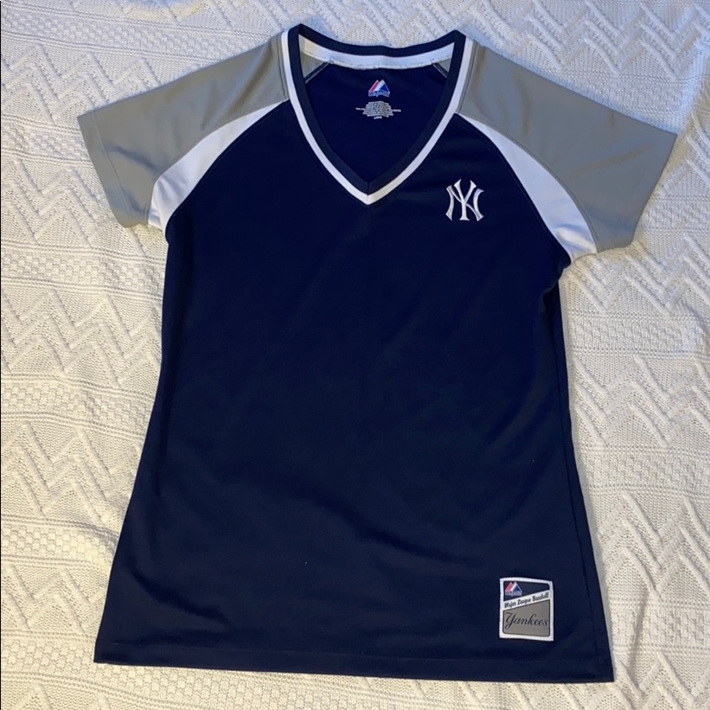 Yankee Shirt!
